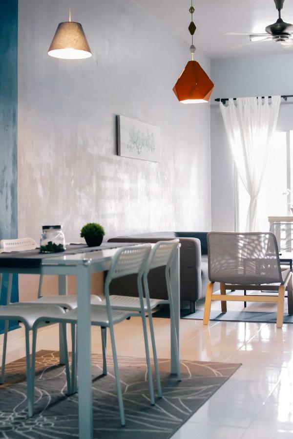 Thedaun Homestay Seri Iskandar, Perak Extérieur photo